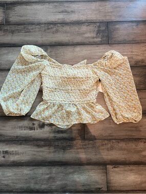 ASTR the Label Floral Smocked Top NWT Sheer Long Sleeve Cottagecore Blouse M